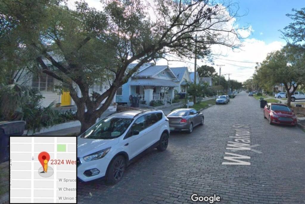 No Ho Yellow Door Bungalow Tampa Bagian luar foto