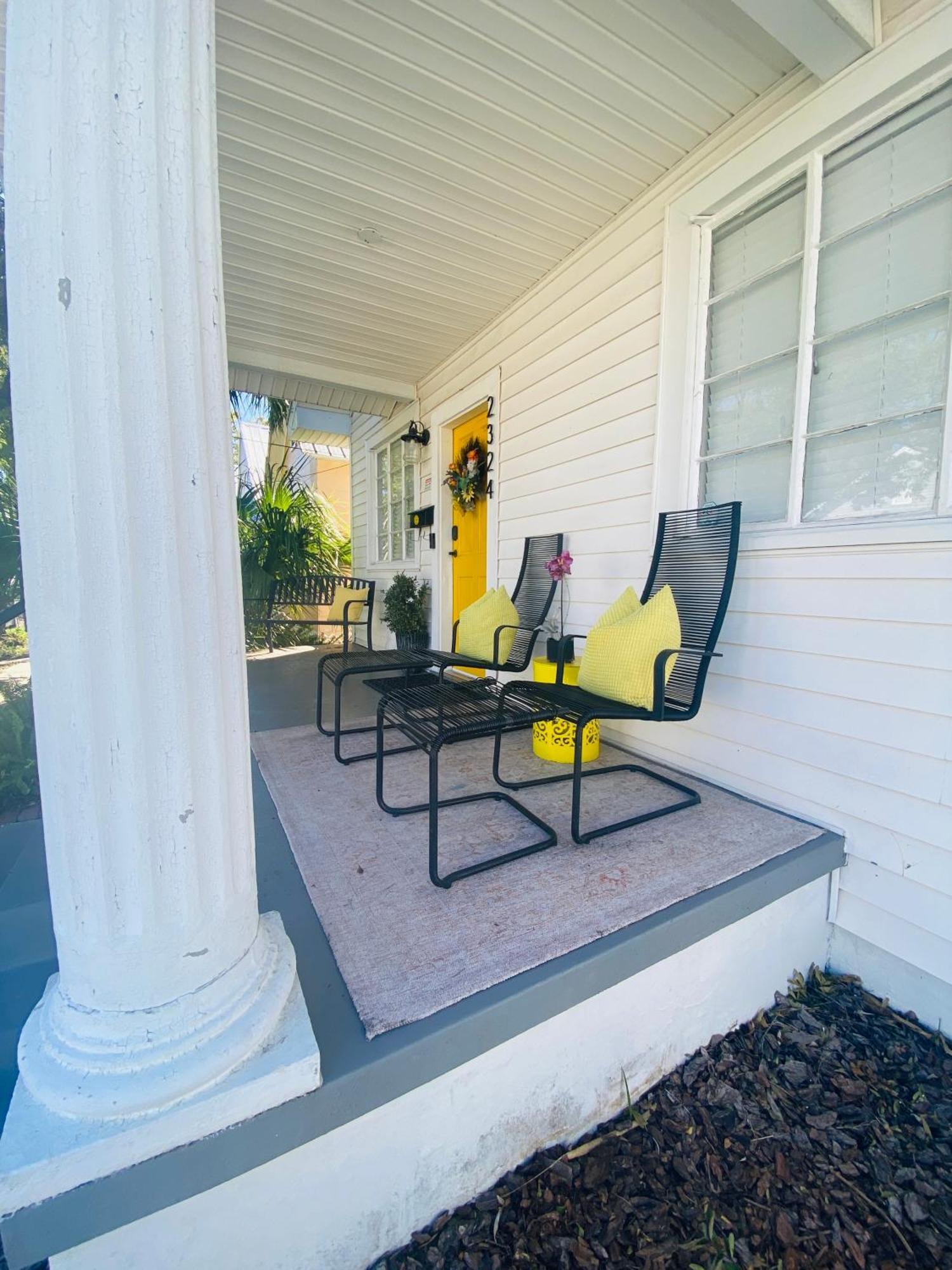No Ho Yellow Door Bungalow Tampa Bagian luar foto
